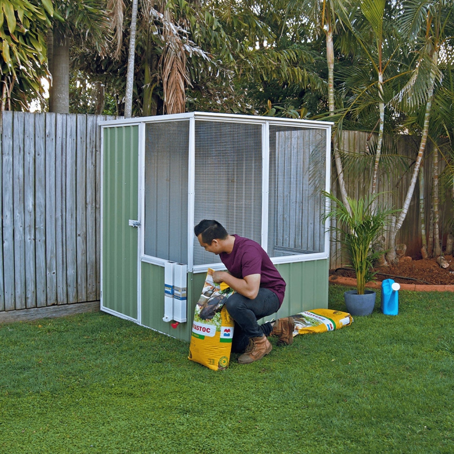 Absco | 5' Wide Chicken Coop - Pale Eucalypt